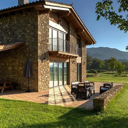 Holiday home Mas Casanova La Vall de Bianya